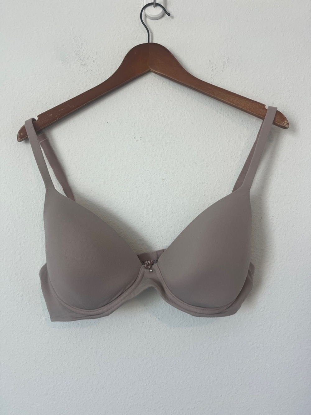 Soma Embraceable Perfect Coverage Nude Bra 36D